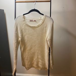 SO White Cable Knit Sweater -M